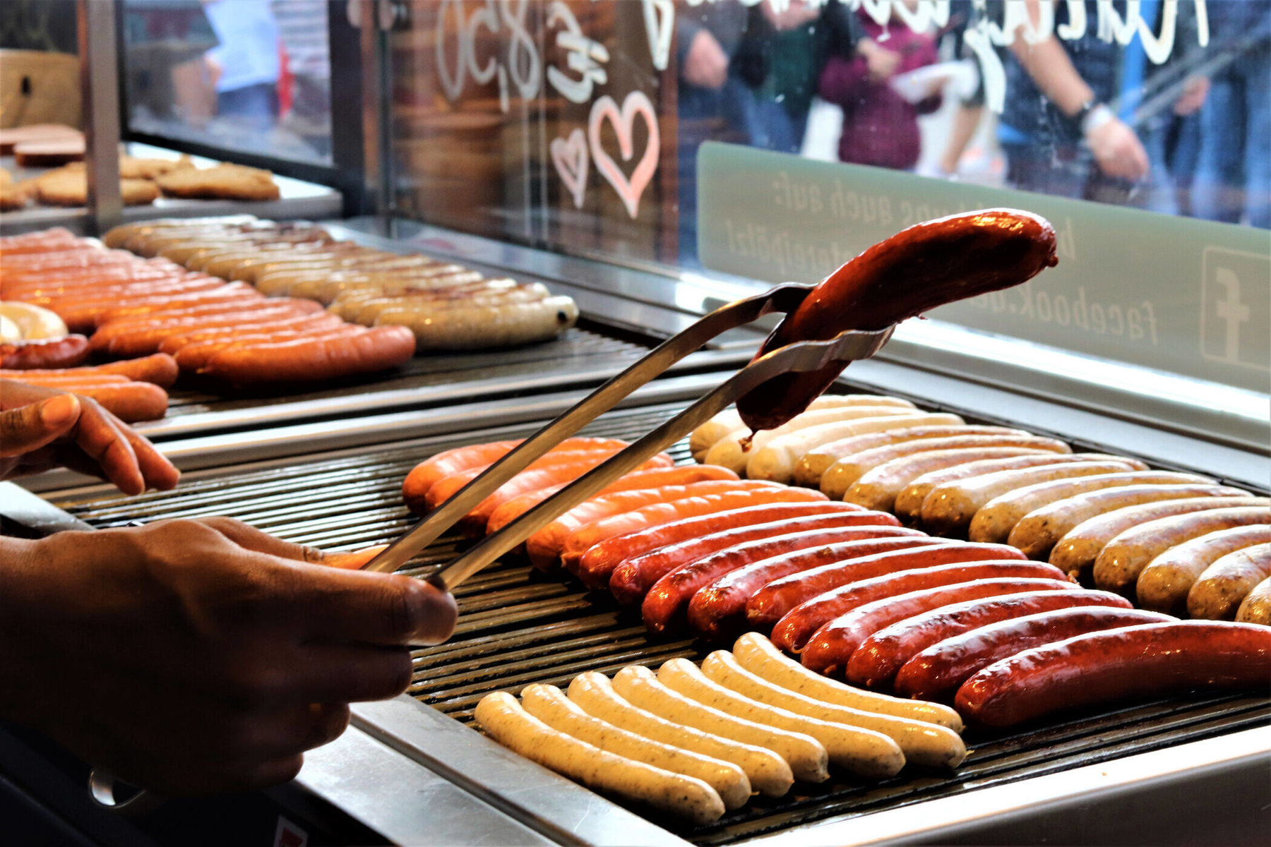 Grillwürstel der Gaststätte am Ziel